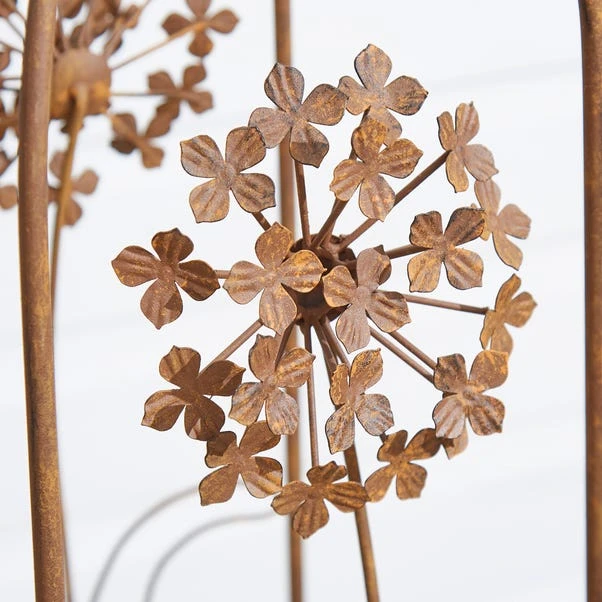 Rusted Iron Hydrangea Obelisk Plant Support 5 Rusted Iron Hydrangea Obelisk Plant Support - Image 3
