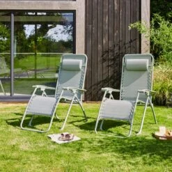 Set Of 2 Helsinki Loungers -Gardens and Outdoors 30870013 alt01
