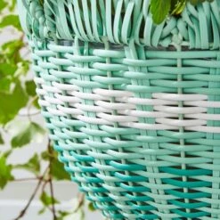 Scalloped Rattan Hanging Basket 9 Scalloped Rattan Hanging Basket -Gardens and Outdoors 30925781 alt01