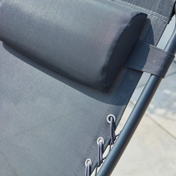 Helsinki Lounger 8 Helsinki Lounger - Image 6