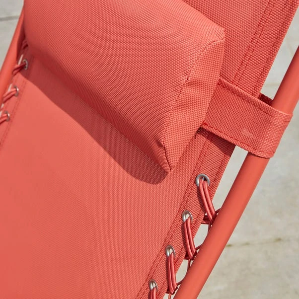 Helsinki Lounger 5 Helsinki Lounger - Image 3