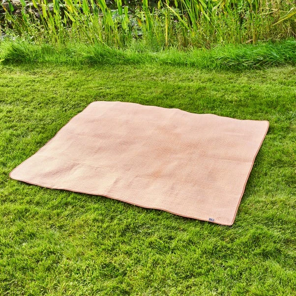 Woven Effect Orange Picnic Blanket 5 Woven Effect Orange Picnic Blanket - Image 3