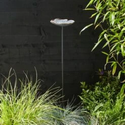 Indoor Outdoor Resin Lilypad Stake -Gardens and Outdoors 30927969